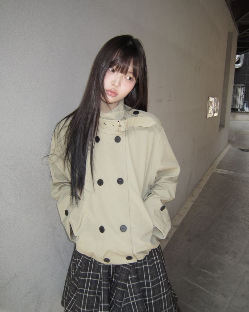 Luvn Double Breasted Short Trench Jacket