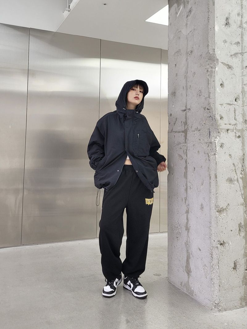 VENTIQUE Arc hood windbreaker