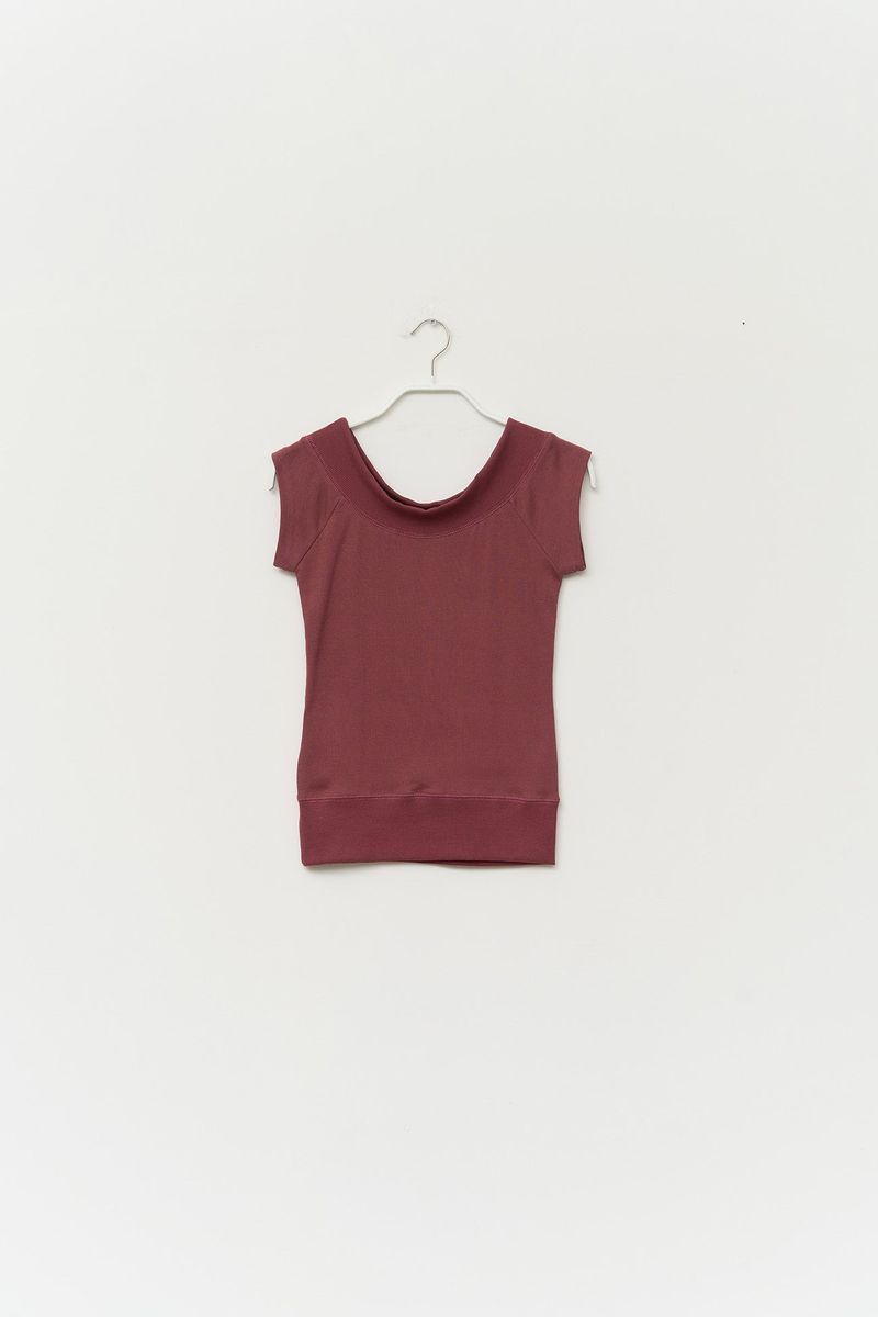 (W) Denti U-neck Top