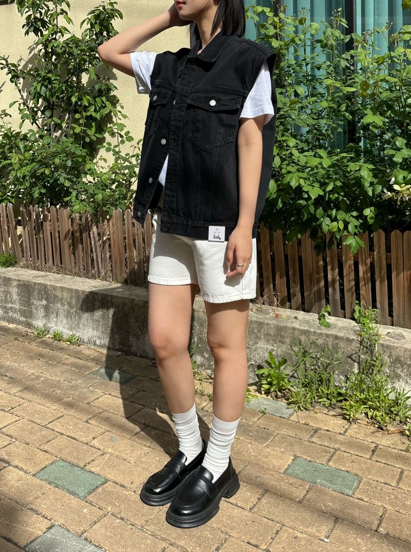 LOOSE FIT BLACK DENIM VEST code 21012