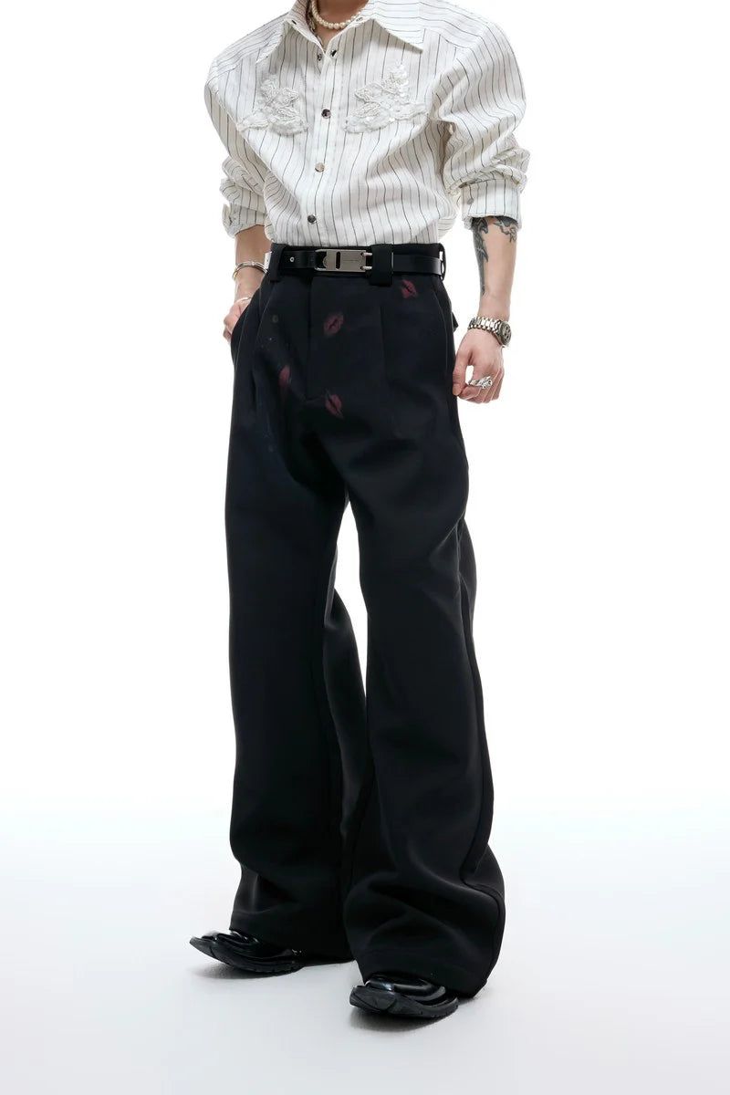 Lipstick Print Pleated Flare Trousers