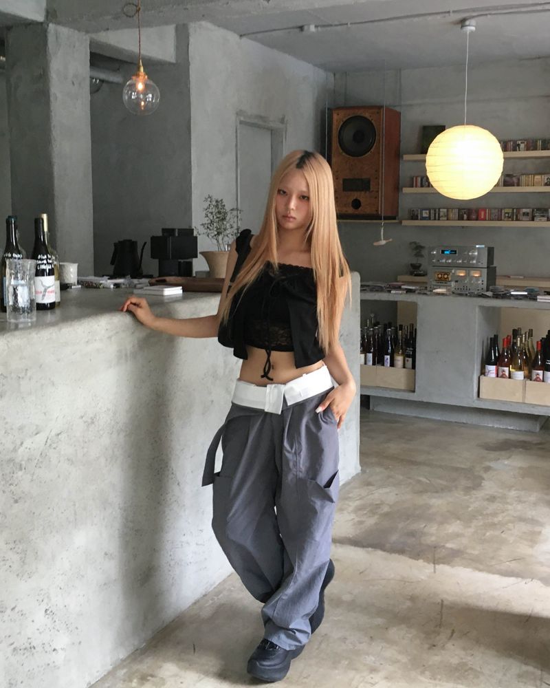Nylon belted cargo pants