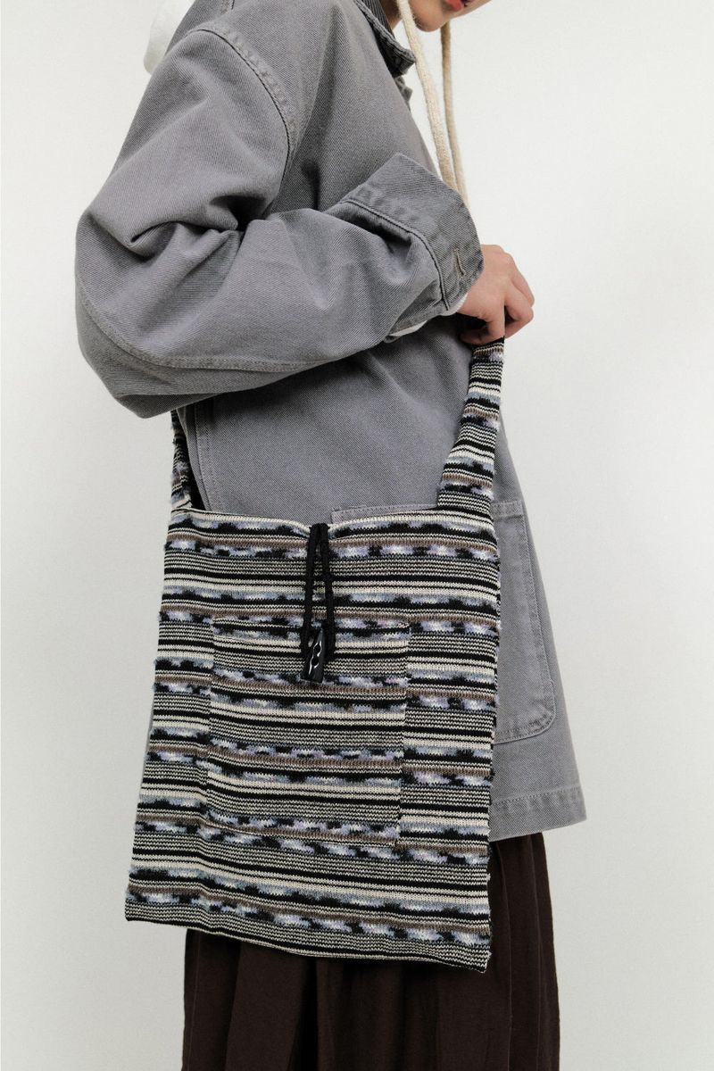 Toggle Bar Knit Crossbody Bag (2color)
