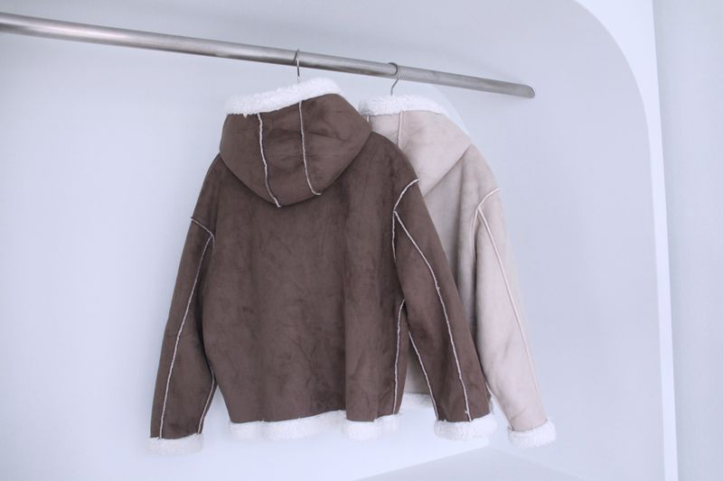 Bubble Wool Coloring Tteokbokki Cropped Mustang 2 colors