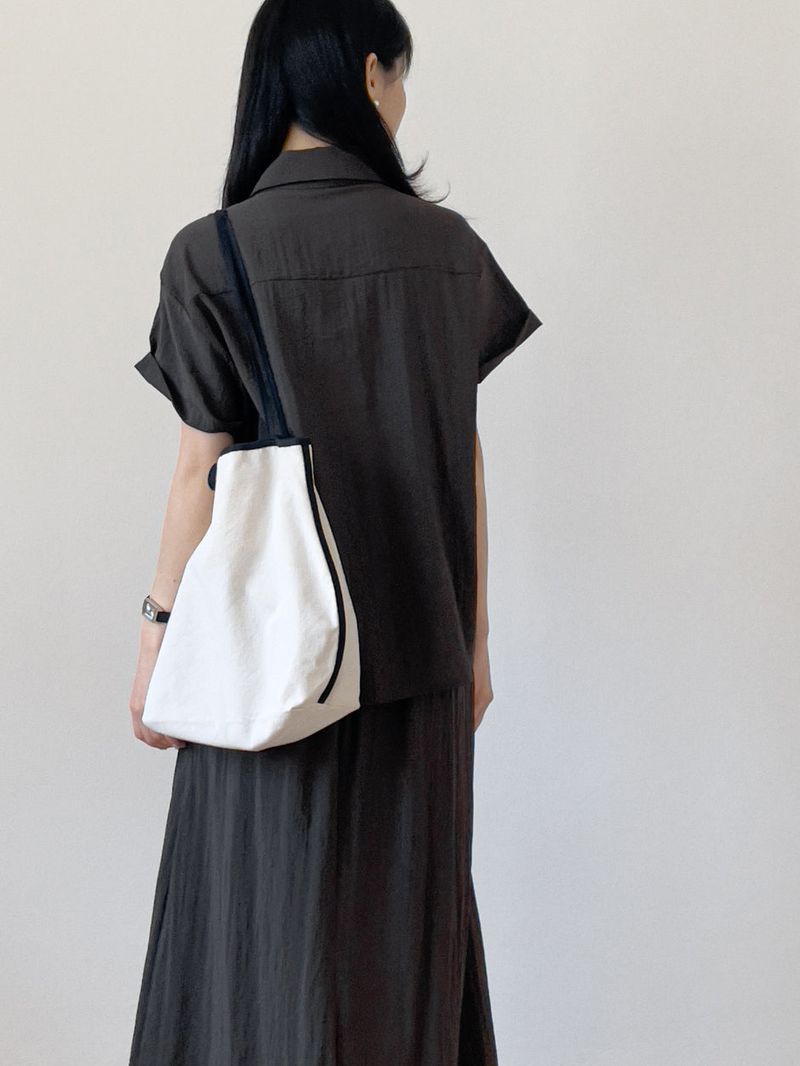 Even Nylon High-Waisted Long Skirt