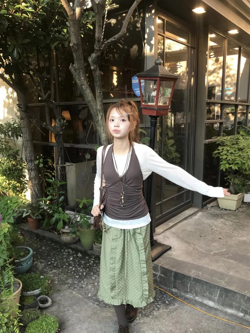 oso dot frill skirt