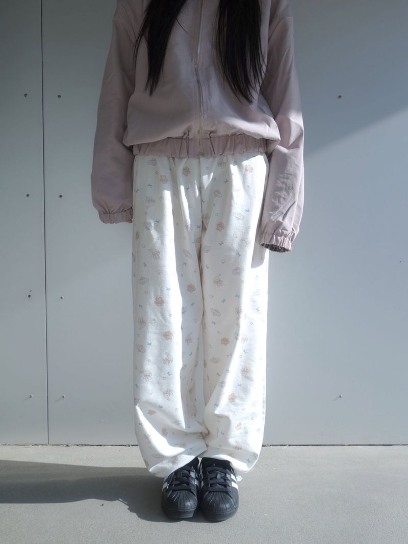ZELENA（ゼレナ）の「パピーパンツ（パンツ）」