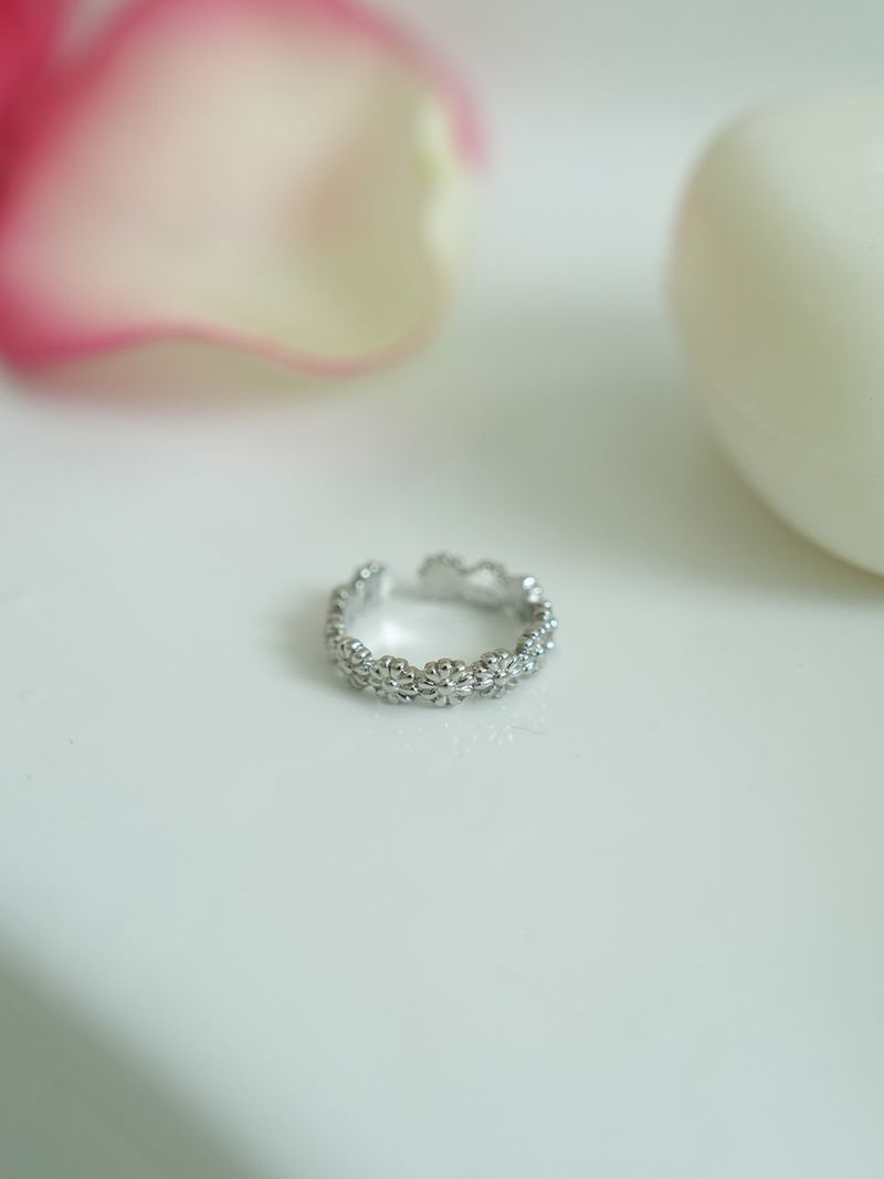Daisy Garden Ring