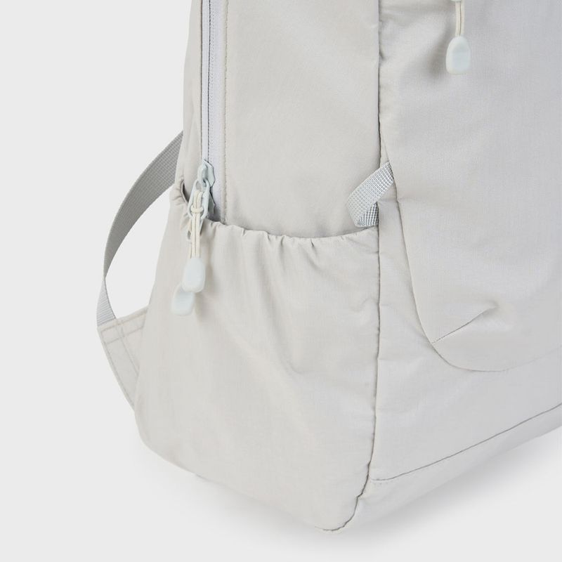 Kivo Backpack (Light Gray)