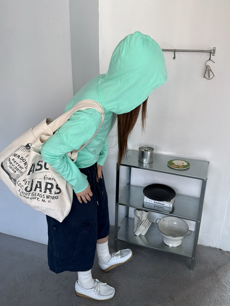 cut out layered hood T