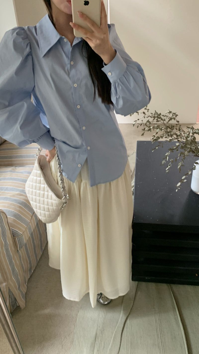 [SALE] Sora Back Point Shoulder Puff Blouse