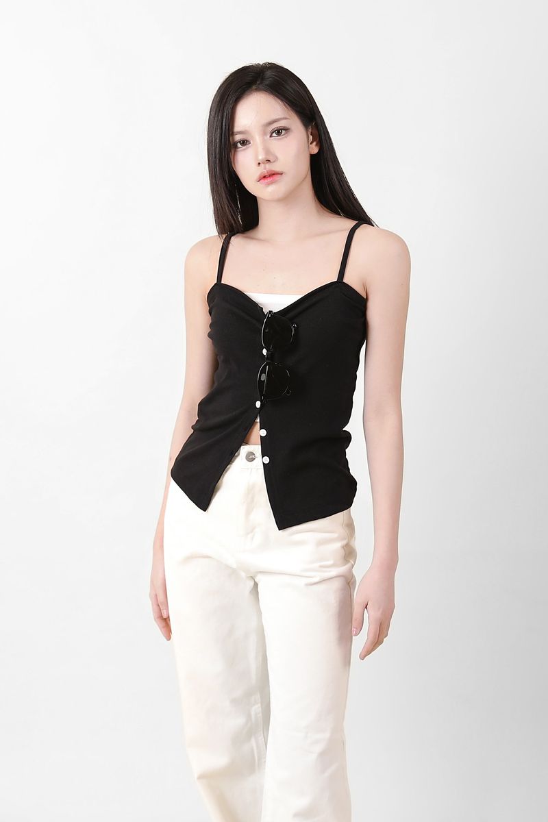 cattline(カトリーヌ)の「Button Sleeveless Top Black(Tops)」