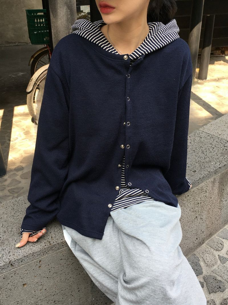 Pino Crop Ribbed Button Cardigan (5c)
