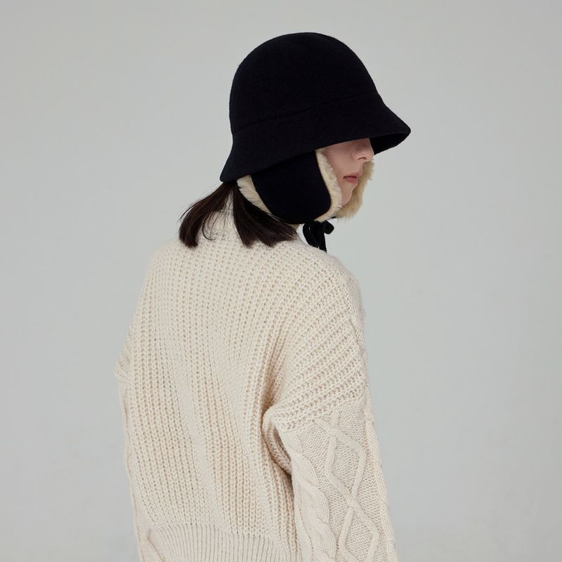 VA Curved Circle Logo Wool Blend Flap Bucket Hat / Black