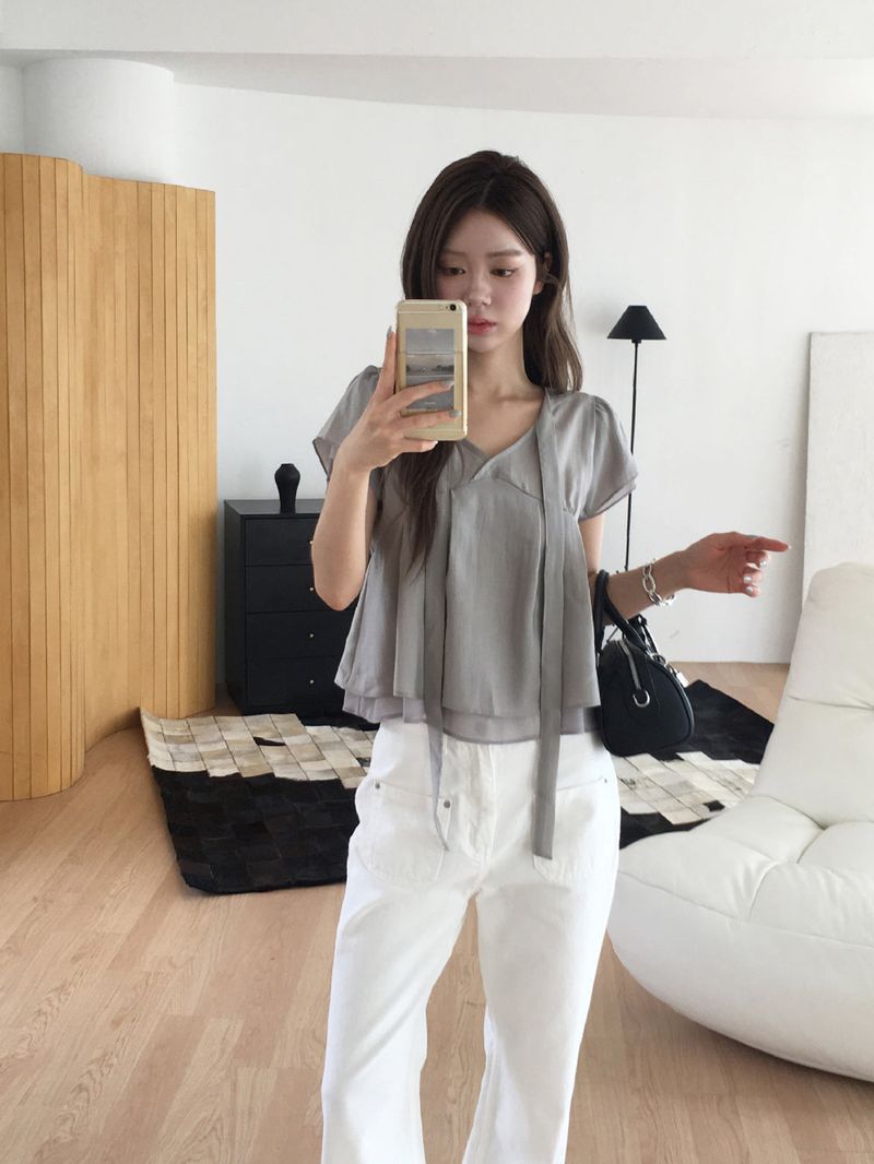 Front pocket semi bootcut pants