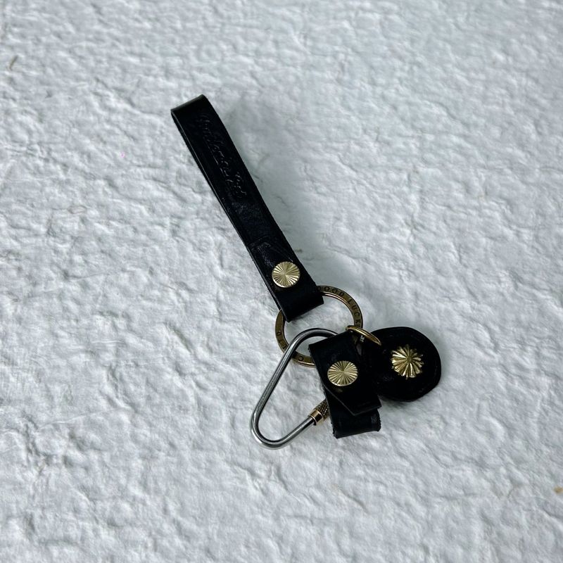 Relic Carabiner