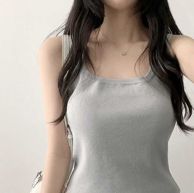 Derming knit sleeveless shirt