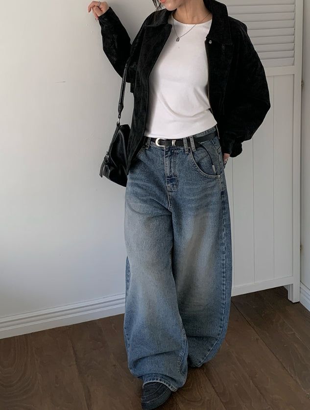 anyonemore（エニーワンモアー）の「ボウリングヘムスナップワイドウォッシュデニムパンツ（パンツ）」