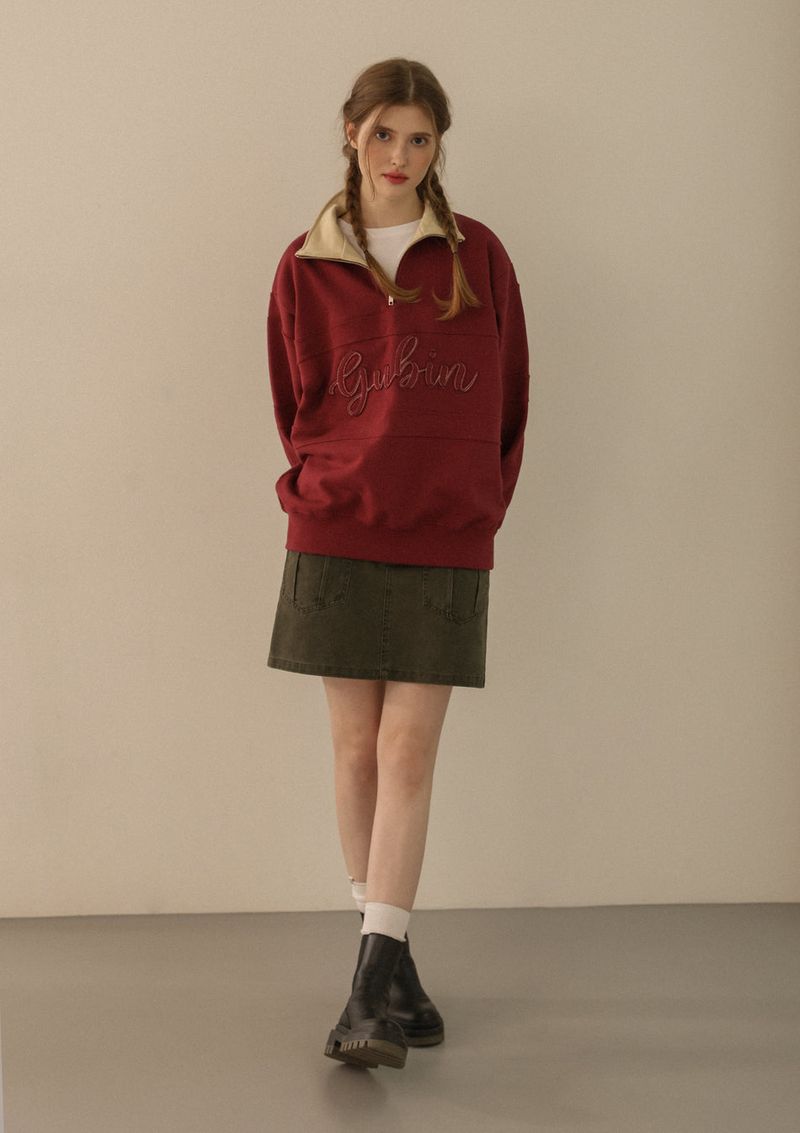 Applique Logo Half Zip-Up Sweatshirt