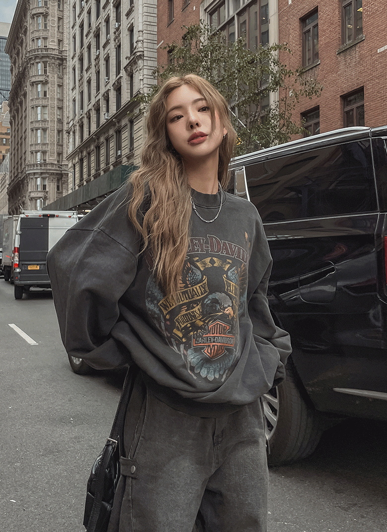 ULAN（ユレン）の「(UNISEX) モトビンテージピグメントスエットシャツ（Tops）」