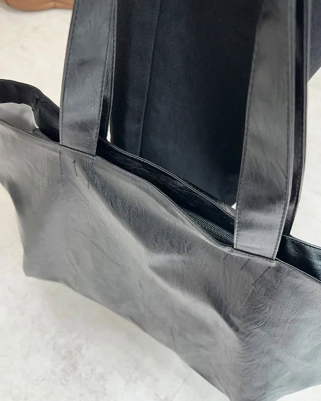 Ladan Big Leather Shoulder Bag