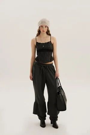 threetimes（スリータイムズ）の「Frill sweat pants - charcoal（Pants）」