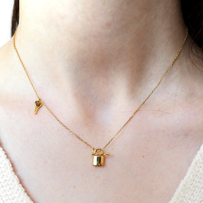 Petit lock & key necklace