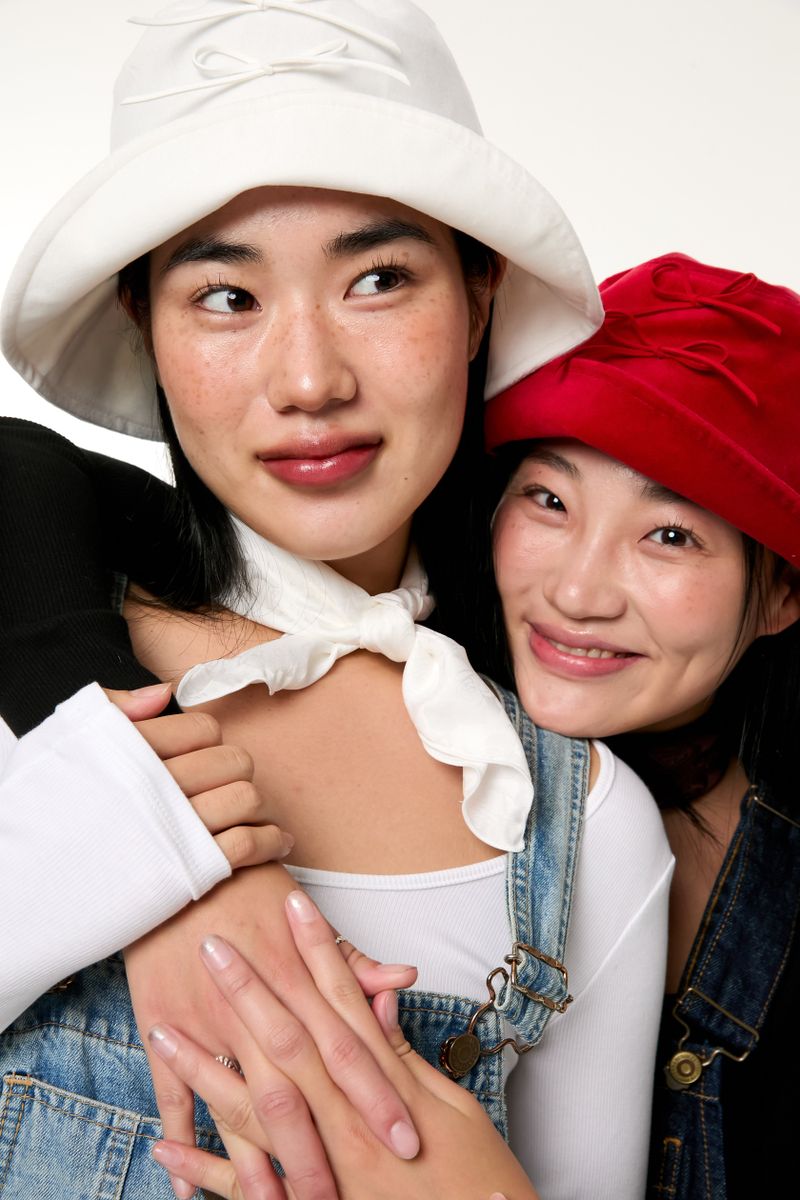 RIBBON VELVET HAT / RED