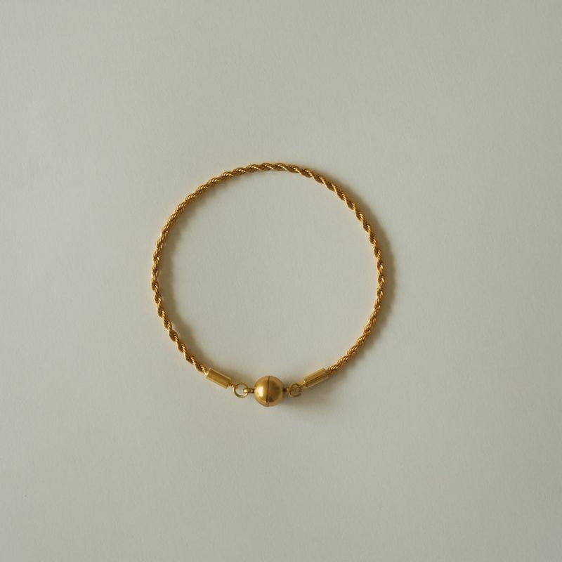 aimant rope chain bracelet