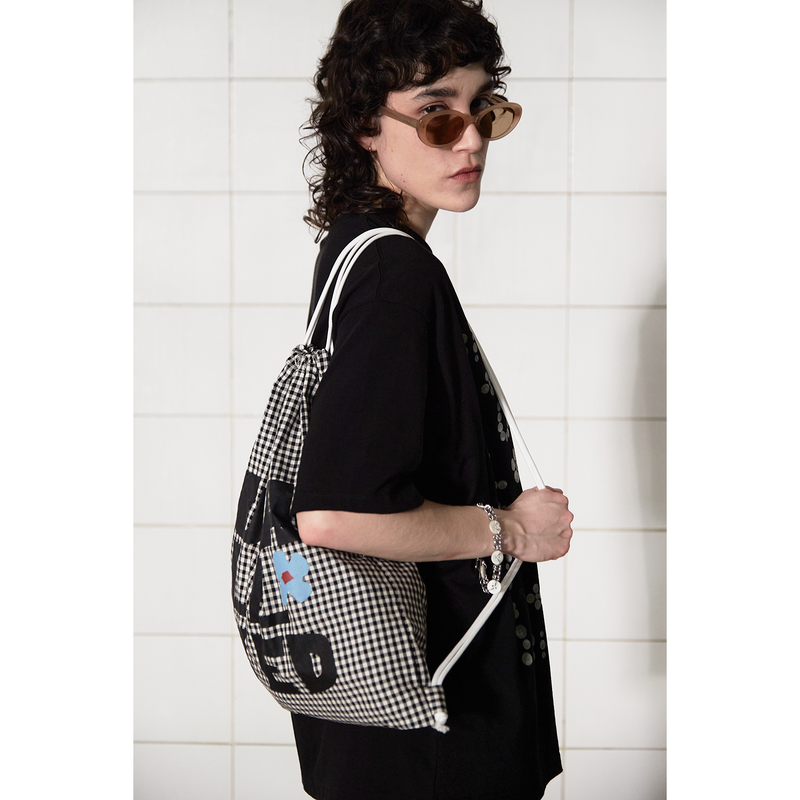 LOGO GINGHAM CHECK GYM SACK / BLACK