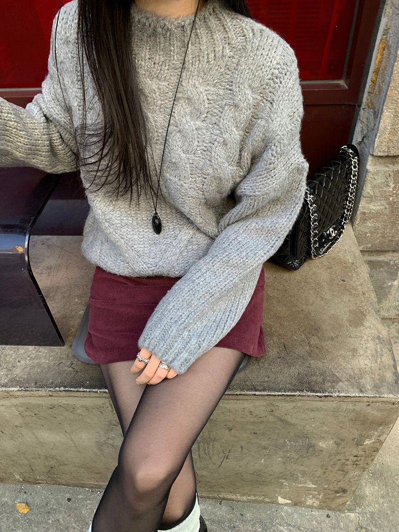 [MADE] MUHR HIGH-NECK CABLE KNIT