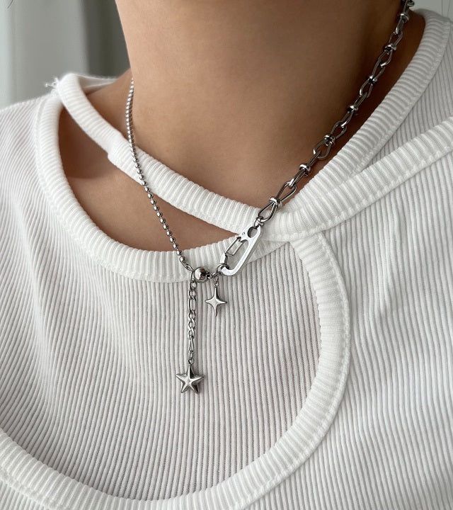 Acer rojo(アセルロジョ)の「styy hip double star y2k vertical star carabiner two-way bold necklace(Accessories)」