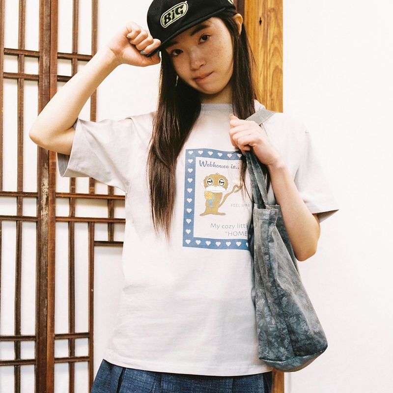 WEBHOUSE（ウェブハウス）の「Feel Like Monkey Tee - Grey（Tops）」