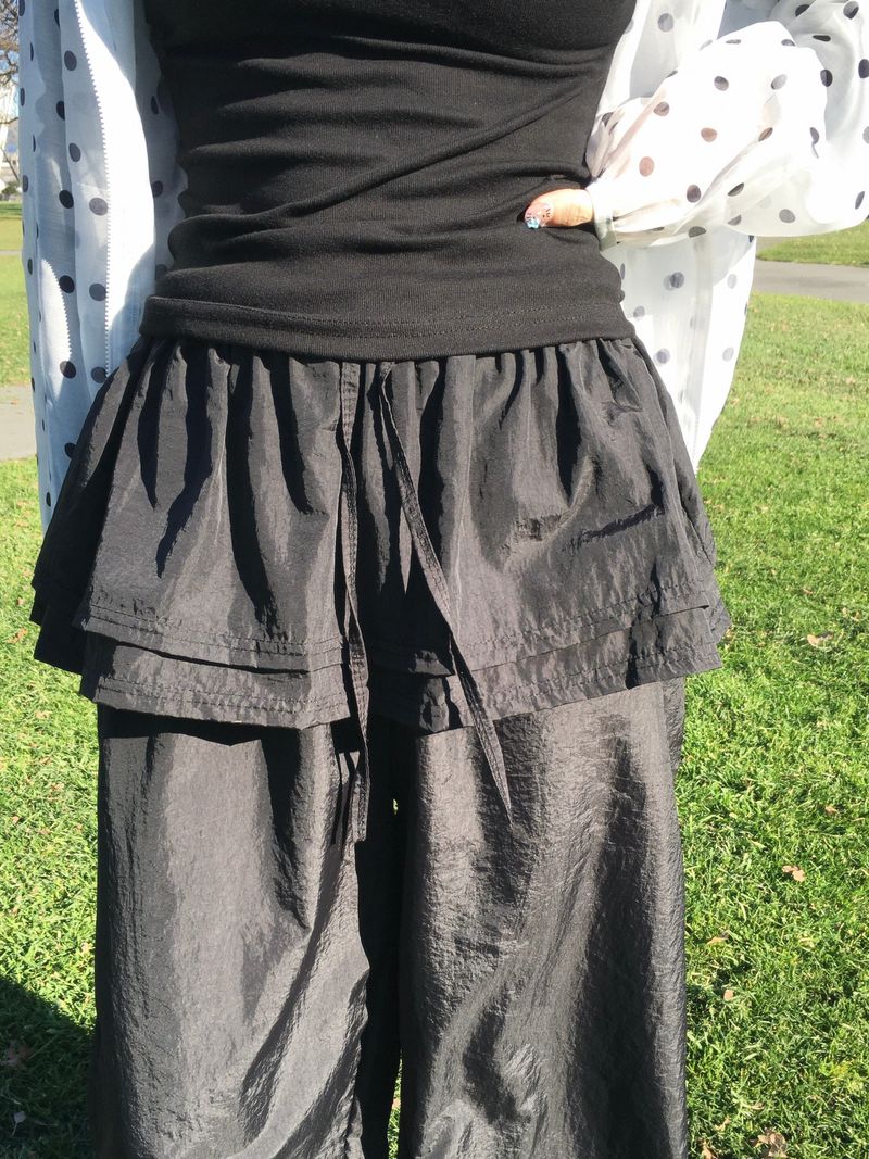 Crinkle Nylon Skirt Pants (3c)