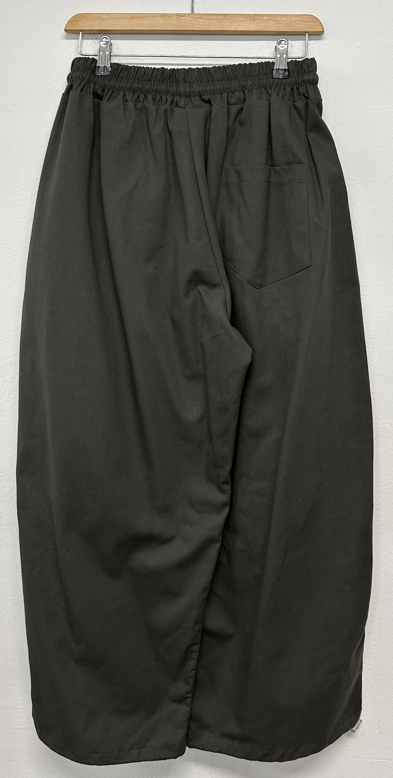 KOREAN/STRING 🩵 STUD RIVET POINT FRONT SLIT OVER HIP BALLOON WIDE LONG PANTS 🩶🖤🩵 - 3 COLORS