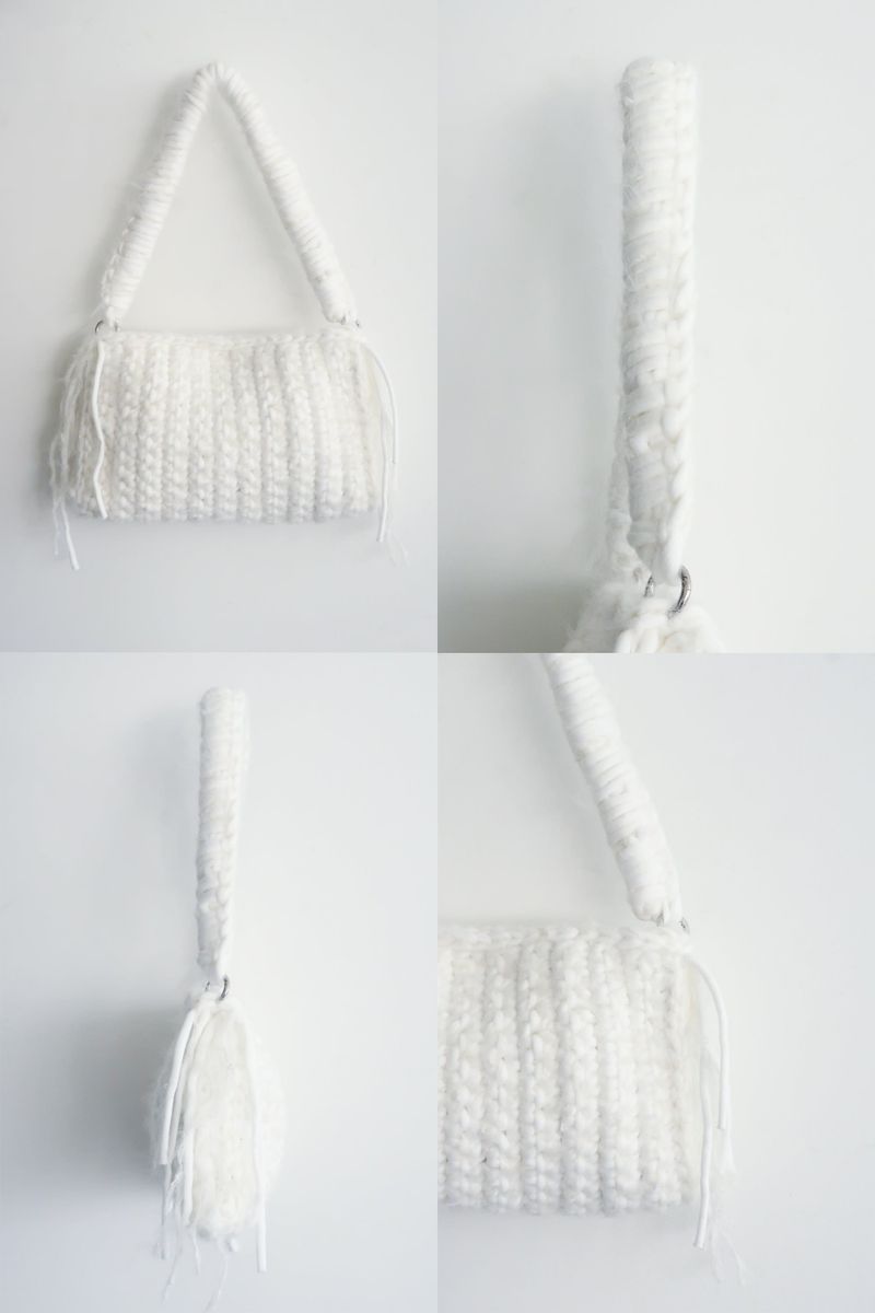 WOOLLY BAG_white