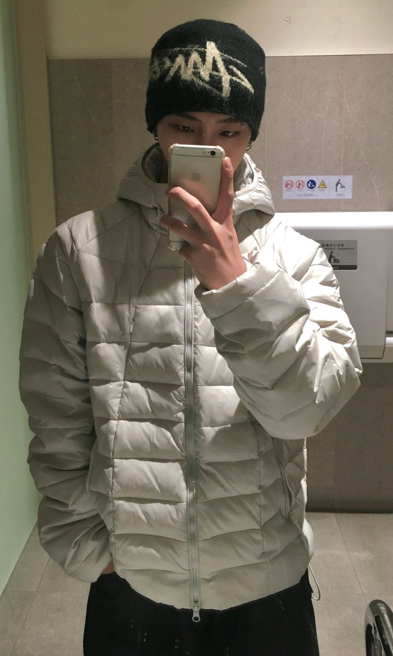 DISCERNMENT（ディサーンメント）の「Feather Light Hood Lightweight Padding 3C（Jackets/Outerwear）」
