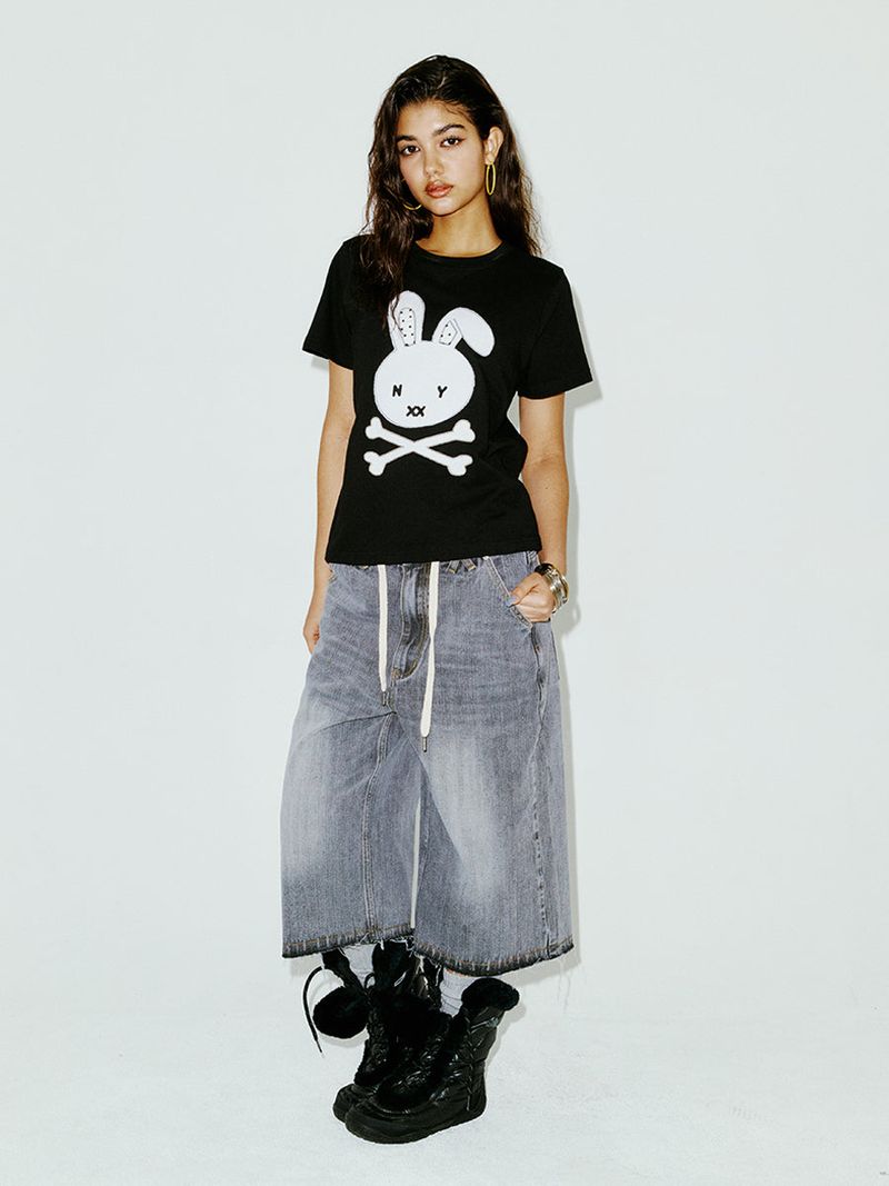 BUNNY TEE BLACK