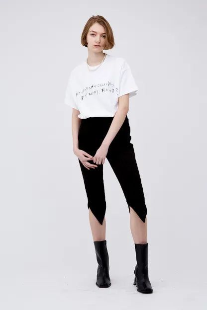 V Cut rib half pants