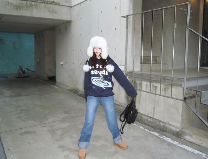 Fox fur hat