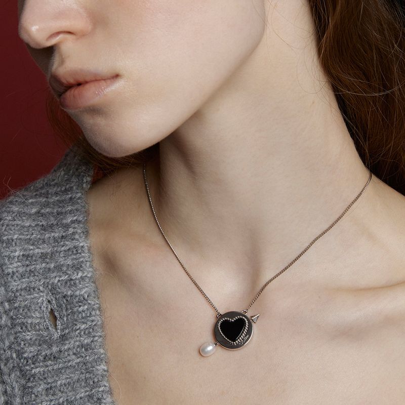 Cupid Coin Necklace_Silver