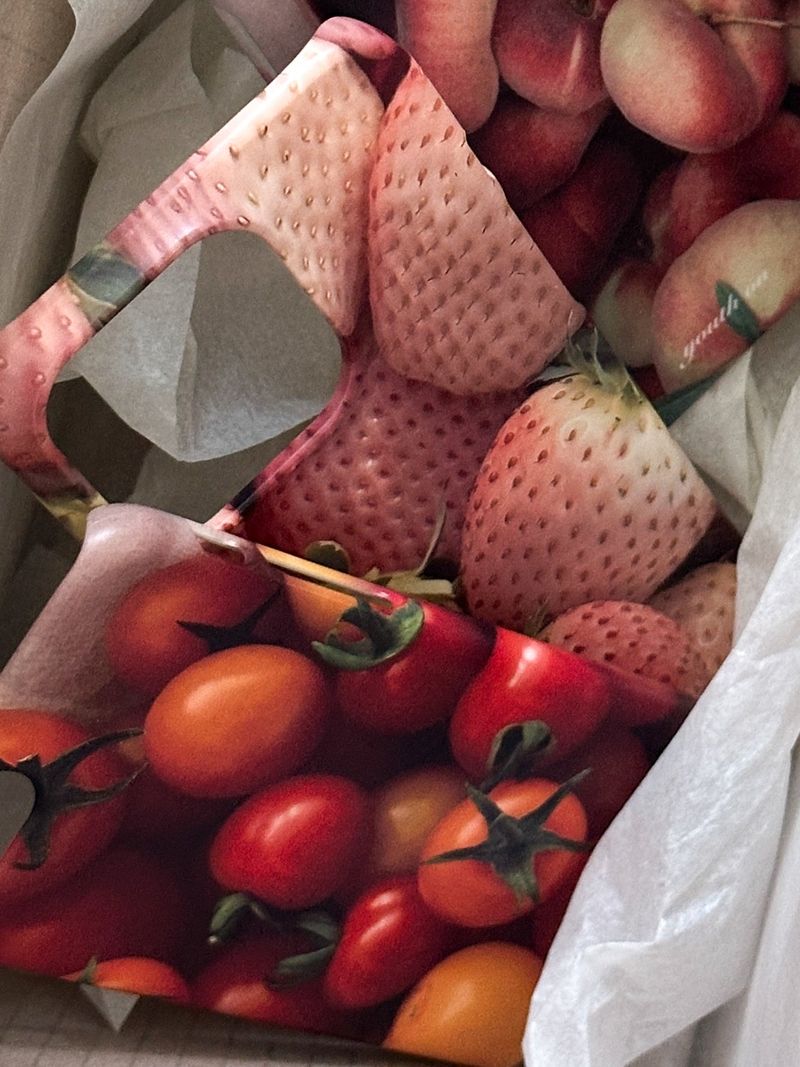 Strawberry case (Matt hard)