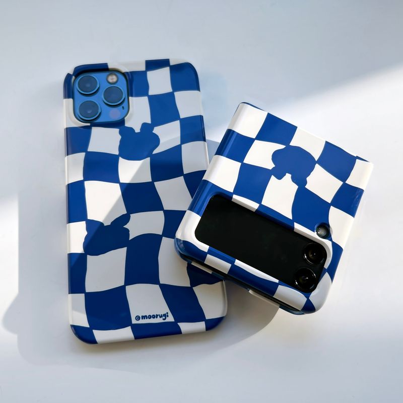 Checkerboard Blue Iphone Bumper case