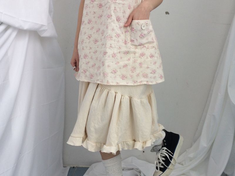 Pocket button puff blouse