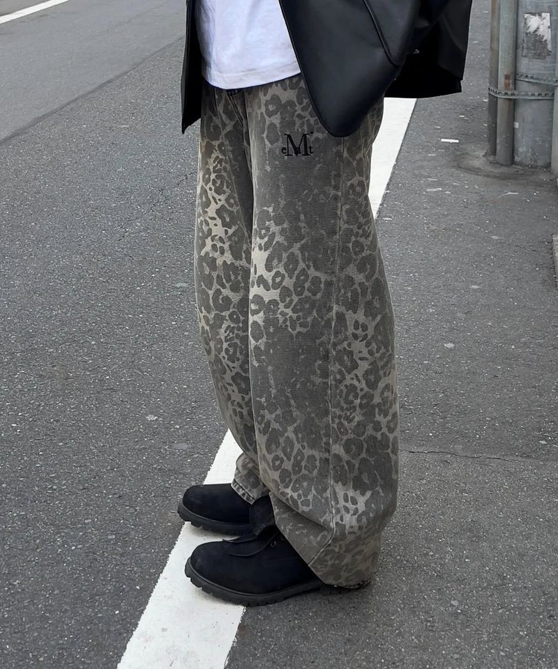 MUCENT(ムセント)の「DITT SNAP BUTTON LEOPARD WIDE PANTS(Pants)」