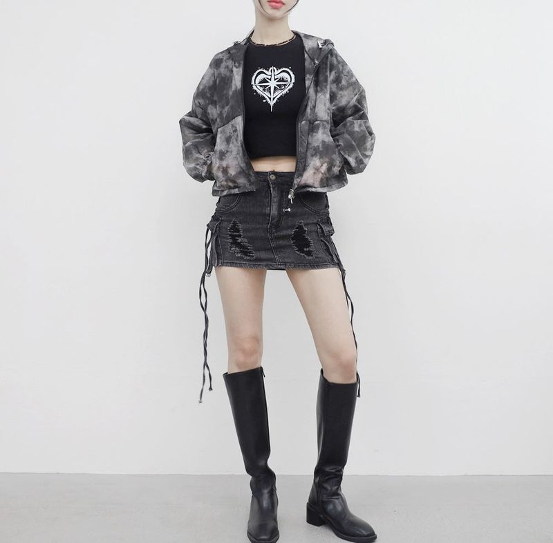 ノー, イッツ ア ハートプリンディドTシャツ.