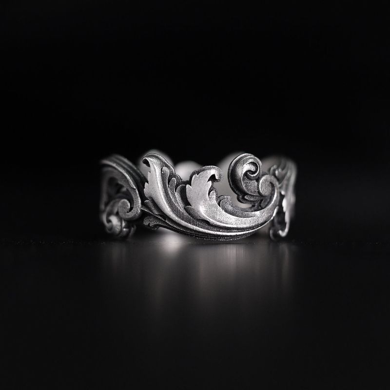 Mano Seoul（マノソウル）の「Acanthus Leaf（Accessories）」
