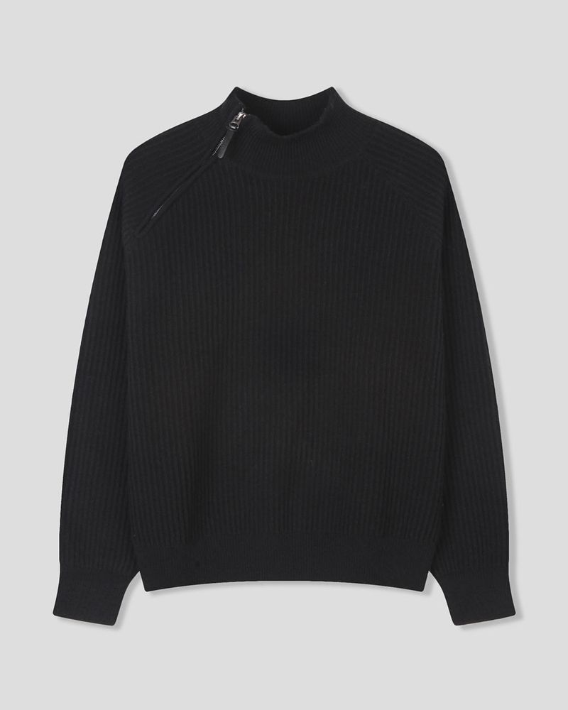 Niv Shoulder Zip-Up Regular Knit