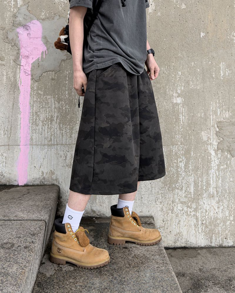 Bento Camo Bermuda Pants
