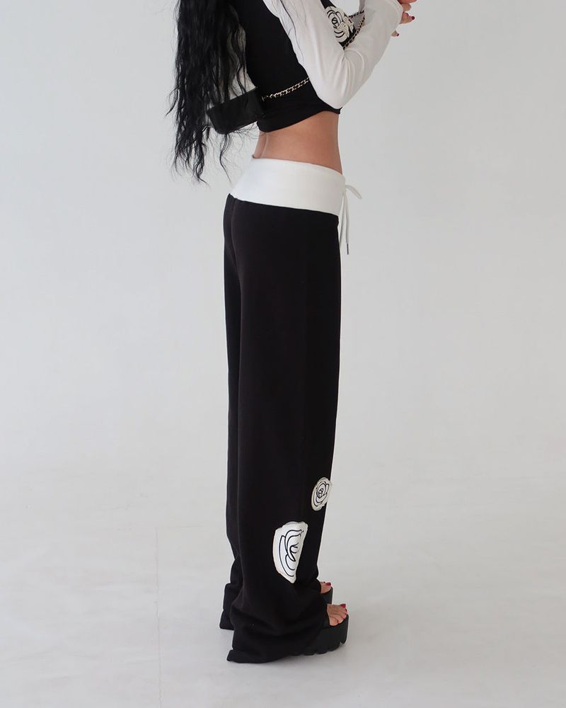Rose Patch Color Raglan T-shirt
